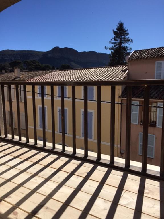 Le Duplex Apartment Cassis Exterior photo